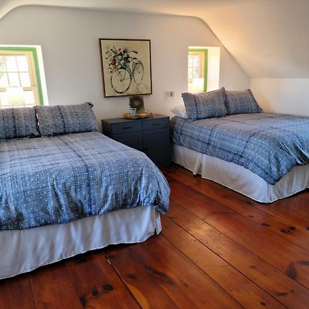 Downingtown Manor - 1900S Farmhouse With Creek Views 외부 사진