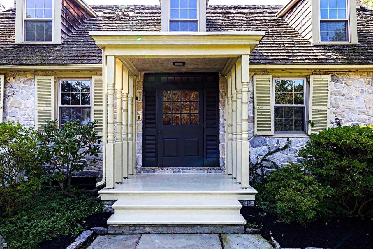 Downingtown Manor - 1900S Farmhouse With Creek Views 외부 사진